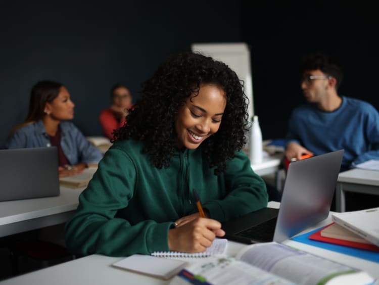 Top 4 Career Paths You Can Pursue After NIOS 12th